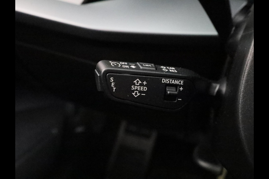 Audi A3 Sportback 40 TFSI e S edition 204pk | Verlengde garantie | Parkeercamera | Adaptieve cruise controle | Optiek pakket zwart Plus | Extra getint glas