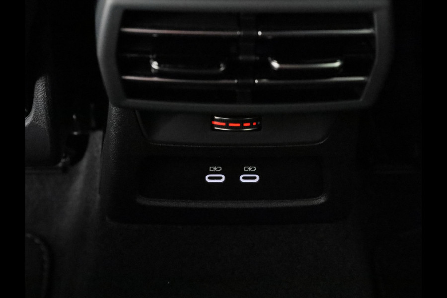 Audi A3 Sportback 40 TFSI e S edition 204pk | Verlengde garantie | Parkeercamera | Adaptieve cruise controle | Optiek pakket zwart Plus | Extra getint glas