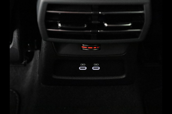 Audi A3 Sportback 40 TFSI e S edition 204pk | Verlengde garantie | Parkeercamera | Adaptieve cruise controle | Optiek pakket zwart Plus | Extra getint glas