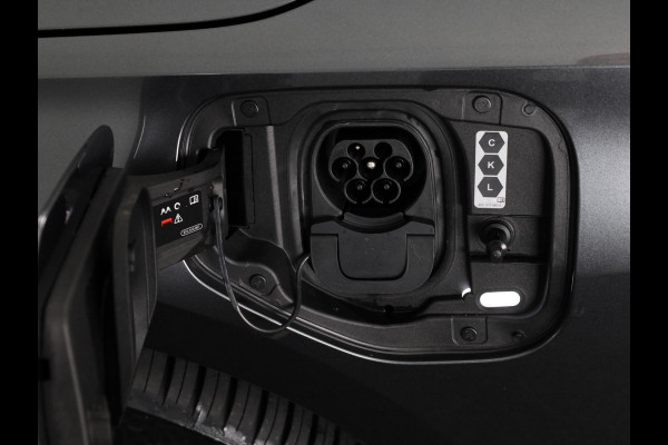 Audi A3 Sportback 40 TFSI e S edition 204pk | Verlengde garantie | Parkeercamera | Adaptieve cruise controle | Optiek pakket zwart Plus | Extra getint glas