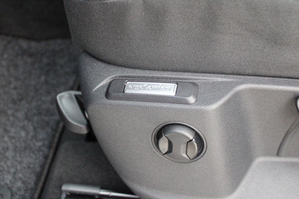 Volkswagen Caddy Cargo 2.0 TDI 122pk DSG7 - Carplay - Adaptive Cruise - Navigatie - LED koplampen - Ergocomfort stoel - Stoelverwarming - Rijklaar