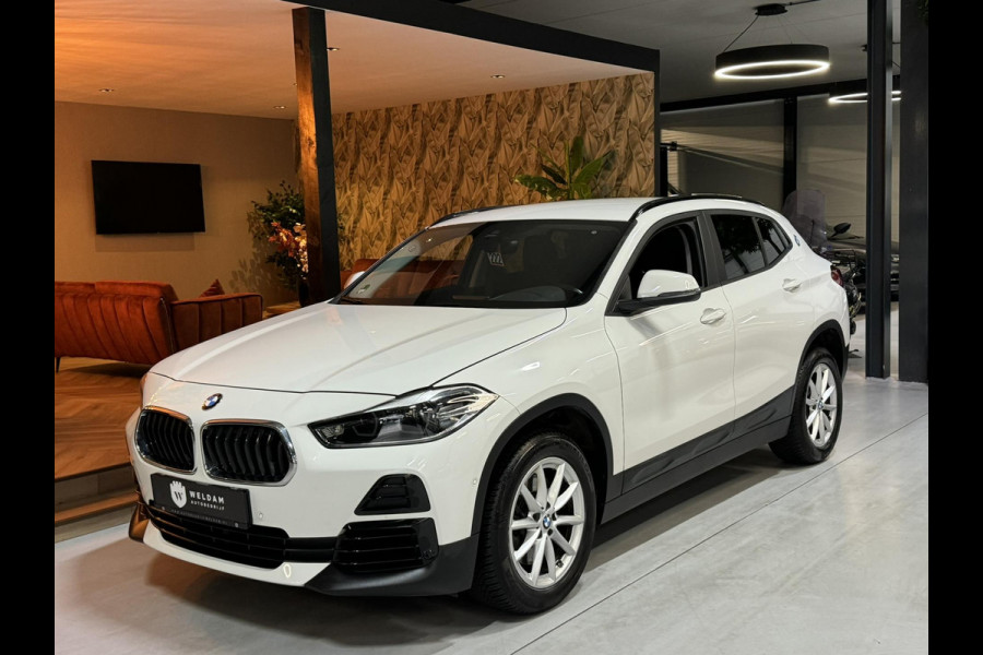 BMW X2 XDrive20i Executive Garantie Camera Elek Achterklep StoelVW Cruise Navi Clima Led Rijklaar
