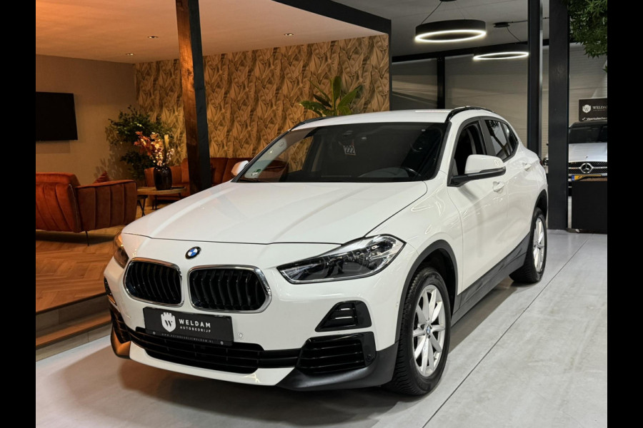 BMW X2 XDrive20i Executive Garantie Camera Elek Achterklep StoelVW Cruise Navi Clima Led Rijklaar