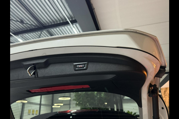 BMW X2 XDrive20i Executive Garantie Camera Elek Achterklep StoelVW Cruise Navi Clima Led Rijklaar