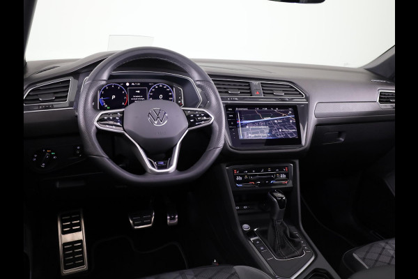 Volkswagen Tiguan Allspace 1.5 TSI R-Line Business 150PK | Automaat (DSG) | Wegklapbare trekhaak | Panoramadak