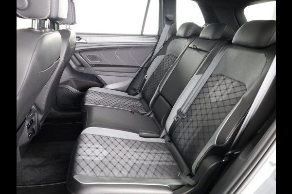Volkswagen Tiguan Allspace 1.5 TSI R-Line Business 150PK | Automaat (DSG) | Wegklapbare trekhaak | Panoramadak
