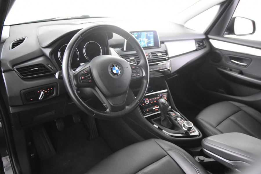 BMW 2 Serie Gran Tourer 218i High Executive *Leer*Navigatie*Parkassist*Stoelverwarming*