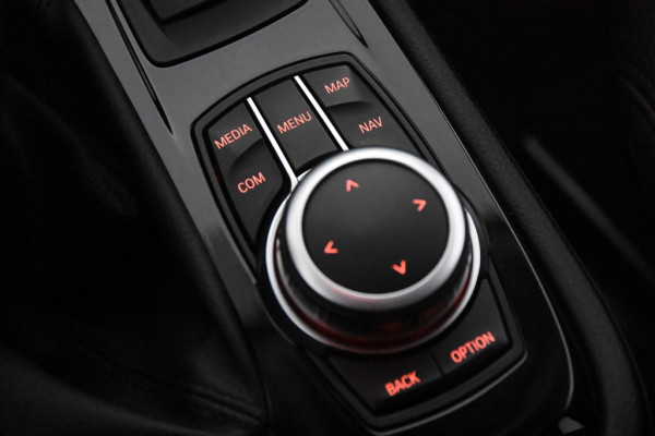 BMW 2 Serie Gran Tourer 218i High Executive *Leer*Navigatie*Parkassist*Stoelverwarming*