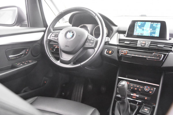BMW 2 Serie Gran Tourer 218i High Executive *Leer*Navigatie*Parkassist*Stoelverwarming*