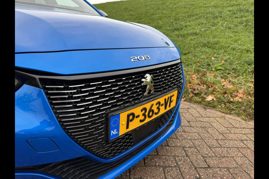 Peugeot 208 1.2 PureTech GT-Line Pano | Stoelverwarming | Apple Carplay | Achteruitrij Camera