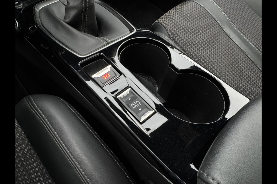 Peugeot 208 1.2 PureTech GT-Line Pano | Stoelverwarming | Apple Carplay | Achteruitrij Camera