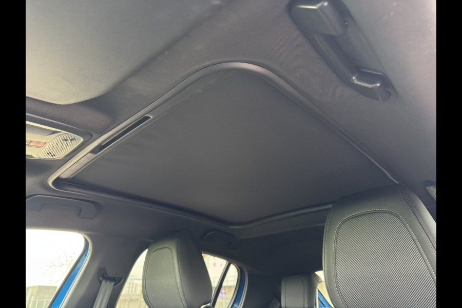 Peugeot 208 1.2 PureTech GT-Line Pano | Stoelverwarming | Apple Carplay | Achteruitrij Camera