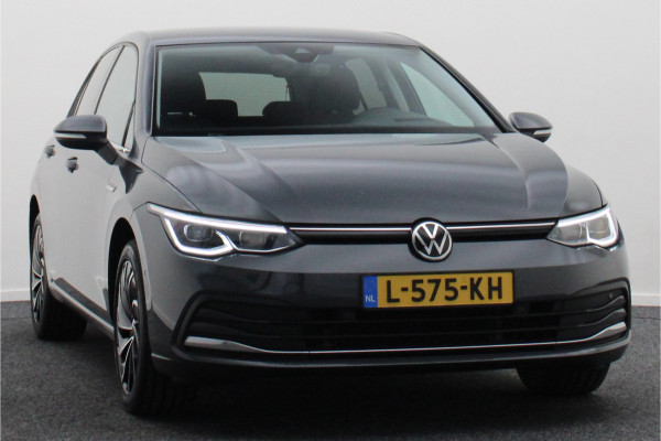 Volkswagen Golf 1.5 eTSI DSG Style Virtual Cockpit, Head-Up, IQ-Light, ACC, Apple Carplay, Sfeerverlichting, 17''