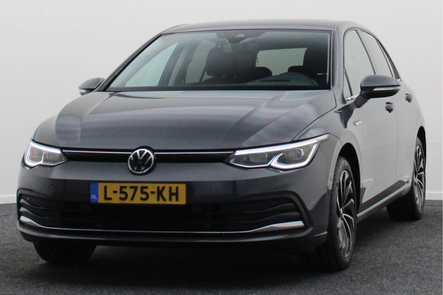 Volkswagen Golf 1.5 eTSI DSG Style Virtual Cockpit, Head-Up, IQ-Light, ACC, Apple Carplay, Sfeerverlichting, 17''