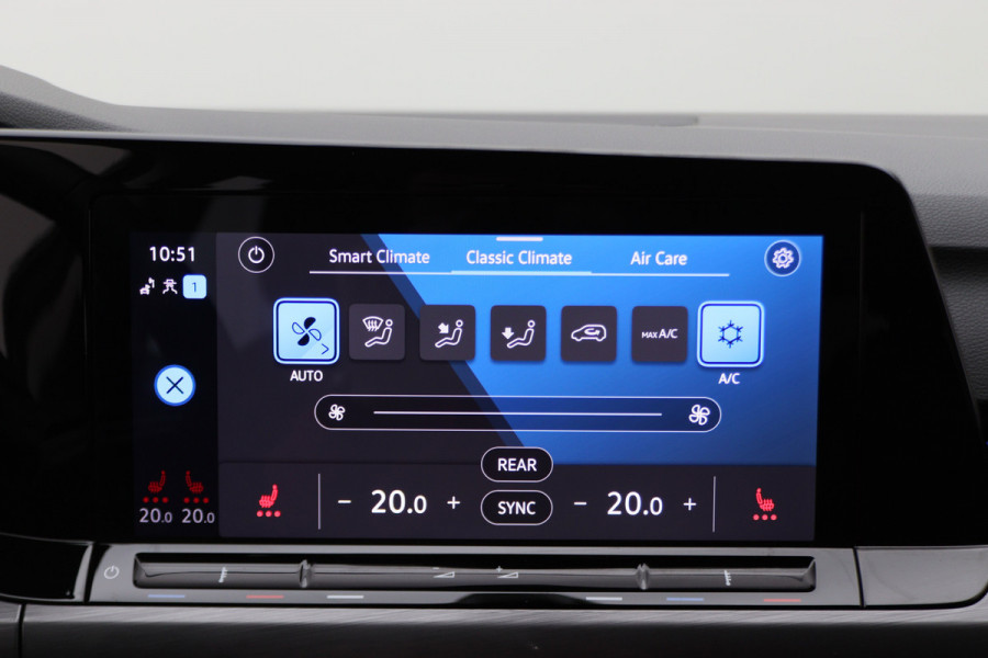 Volkswagen Golf 1.5 eTSI DSG Style Virtual Cockpit, Head-Up, IQ-Light, ACC, Apple Carplay, Sfeerverlichting, 17''