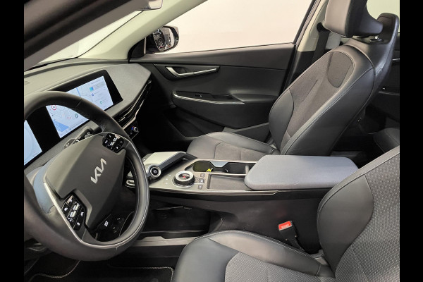 Kia Ev6 Air 58 kWh Airco ECC Navi Carplay Adaptive Cruise Control 19" LM Velgen Full LED PDC VA + Camera