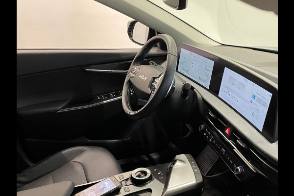 Kia Ev6 Air 58 kWh Airco ECC Navi Carplay Adaptive Cruise Control 19" LM Velgen Full LED PDC VA + Camera