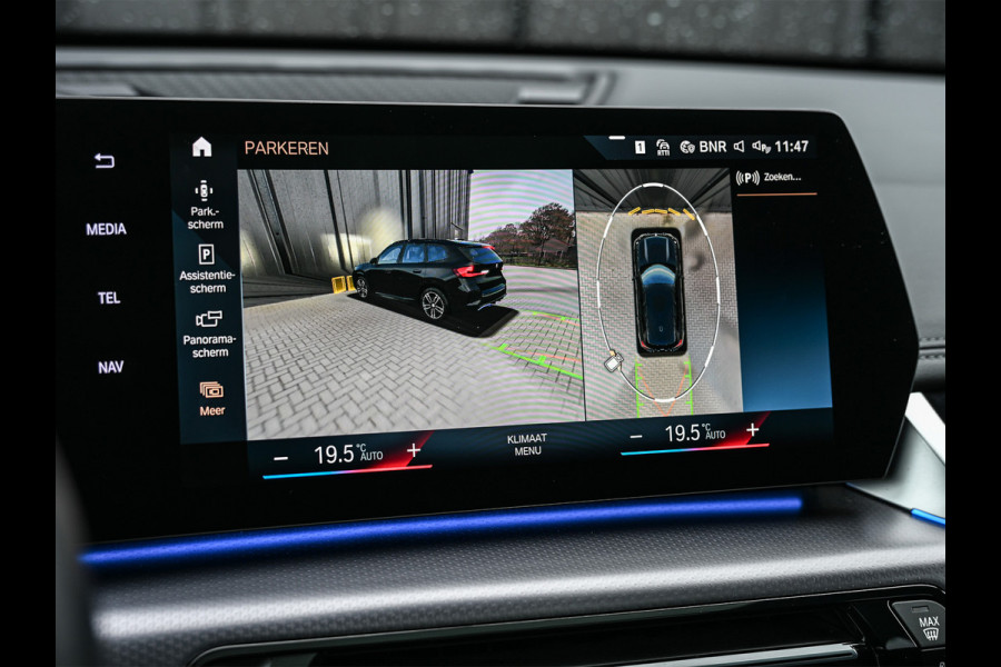 BMW iX1 XDRIVE 30 LAUNCH EDITION 67 kWh | M-SPORT | NL-AUTO | COMFORT ACCESS | PANORAMADAK | 360 CAMERA | HARMAN/KARDON | HEAD-UP | VIRT