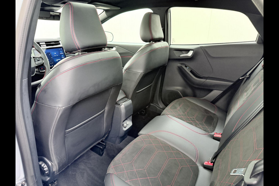 Ford Puma ST-line X 155PK VAN: €33.900,- VOOR: €29.877,- UW EINDEJAARSVOORDEEL: €4.023 | MHEV BOMVOL!!| WINTERPACK VERW. VOORRUIT | ELEK. PANORAMDAK| B&O | ELEK. ACHTERKLEP| 360 CAM| STOEL + STUUR VERW. |