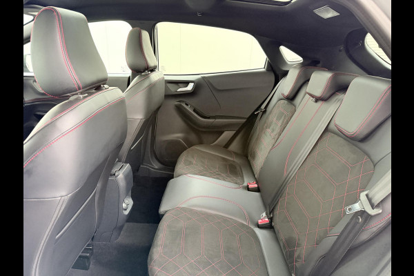 Ford Puma ST-line X 155PK VAN: €33.900,- VOOR: €29.877,- UW EINDEJAARSVOORDEEL: €4.023 | MHEV BOMVOL!!| WINTERPACK VERW. VOORRUIT | ELEK. PANORAMDAK| B&O | ELEK. ACHTERKLEP| 360 CAM| STOEL + STUUR VERW. |