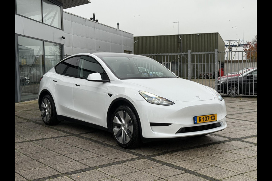 Tesla Model Y Range Plus | Autopilot | Panorama | Leder |