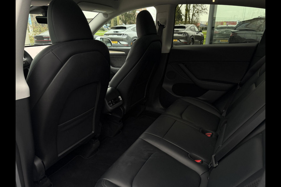 Tesla Model Y Range Plus | Autopilot | Panorama | Leder |