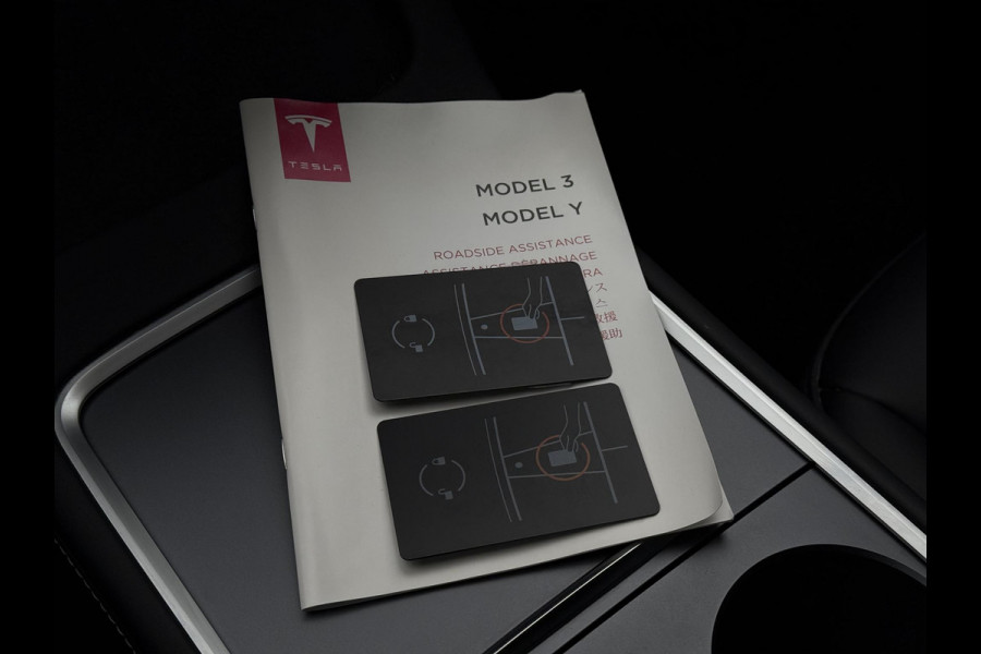 Tesla Model Y Range Plus | Autopilot | Panorama | Leder |