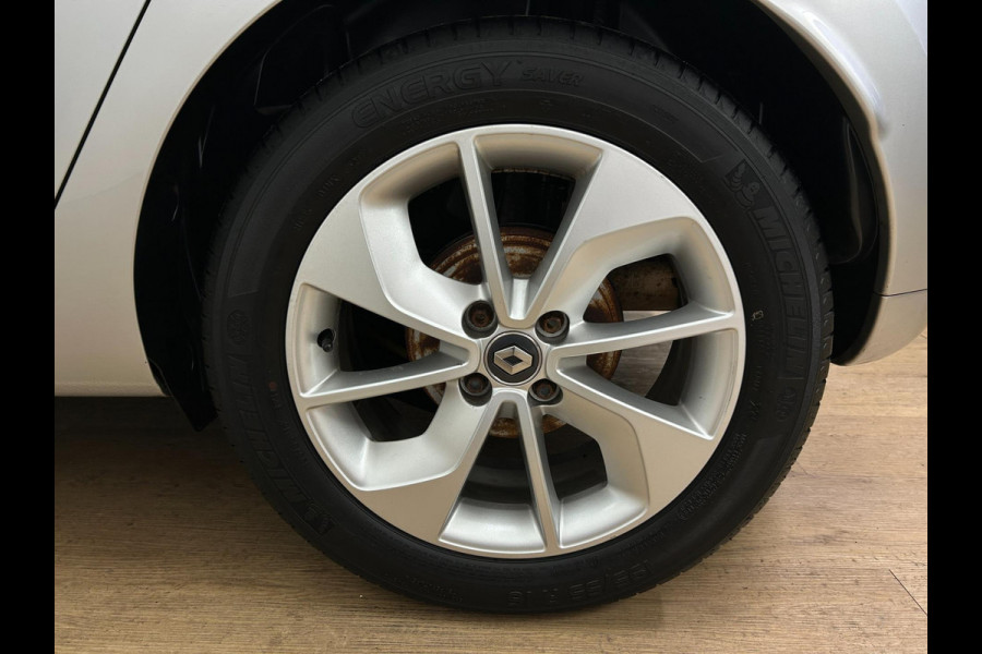 Renault Clio Occasion 0.9 TCe Limited | Grijs | Airco | Tweedehands Renault Clio | Bluetooth | Cruisecontrol