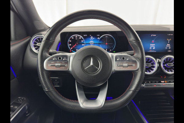 Mercedes-Benz Glb 200 d ( VAN ) Premium AMG-Sport-Pack Aut. *LEATHER-MICROFIBRE | FULL-LED | AMBIENT-LIGHT | WIDE-SCREEN-DIGICOCKPIT | HEATED-SPORTSEATS | KEYLESS | NAVI-FULLMAP | DAB+ | ECC | PDC | CRUISE | 19''ALU*