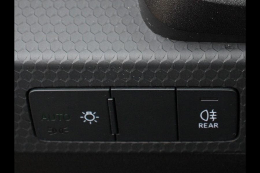 Audi A1 Sportback 30 TFSI 115pk Automaat | Navigatie | Climate Control | Digitale Cockpit | Parkeer sensoren | Bluetooth | Cruise control | Lichtmetalen velgen