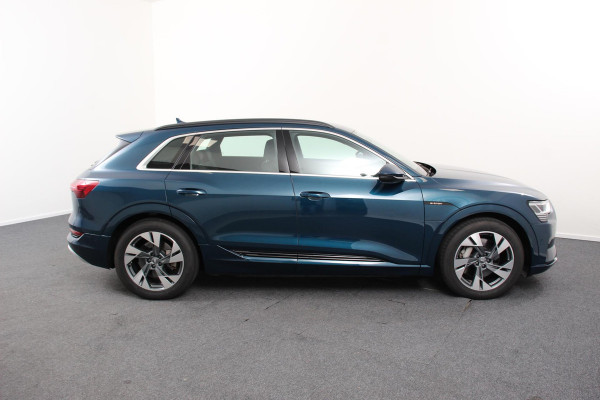 Audi e-tron e-tron 55 quattro | Navigatie | Climate Control | Alcantara | Camera | Electrisch bedienbare achterklep | Led | Cruise Control Adaptive |