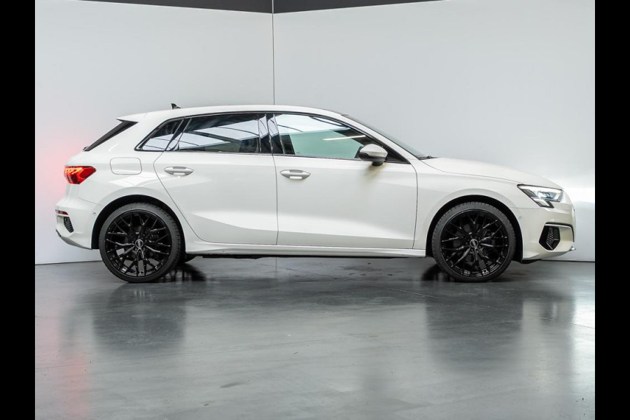 Audi A3 Sportback 40 TFSI e Advanced edition | S-Line | 19 Inch | Pano