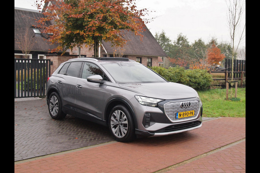 Audi Q4 e-tron 40 Launch edition Advanced Plus 77 kWh | Panoramadak | Camera | Apple Carplay | Cruise Control | NL-Auto |
