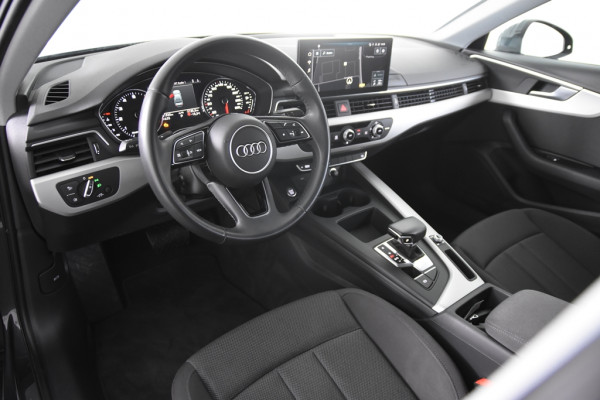 Audi A4 Limousine 35 TFSI S-Tronic *1ste Eigenaar*Navigatie*Trekhaak*PDC*