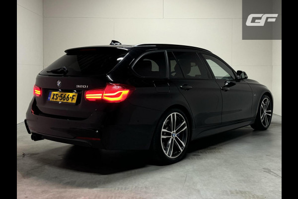 BMW 3 Serie Touring 320i M Sport Pano H/K Leer Camera NAP
