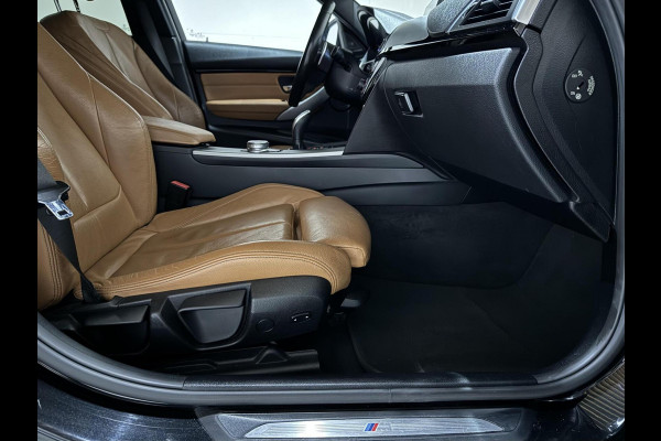BMW 3 Serie Touring 320i M Sport Pano H/K Leer Camera NAP
