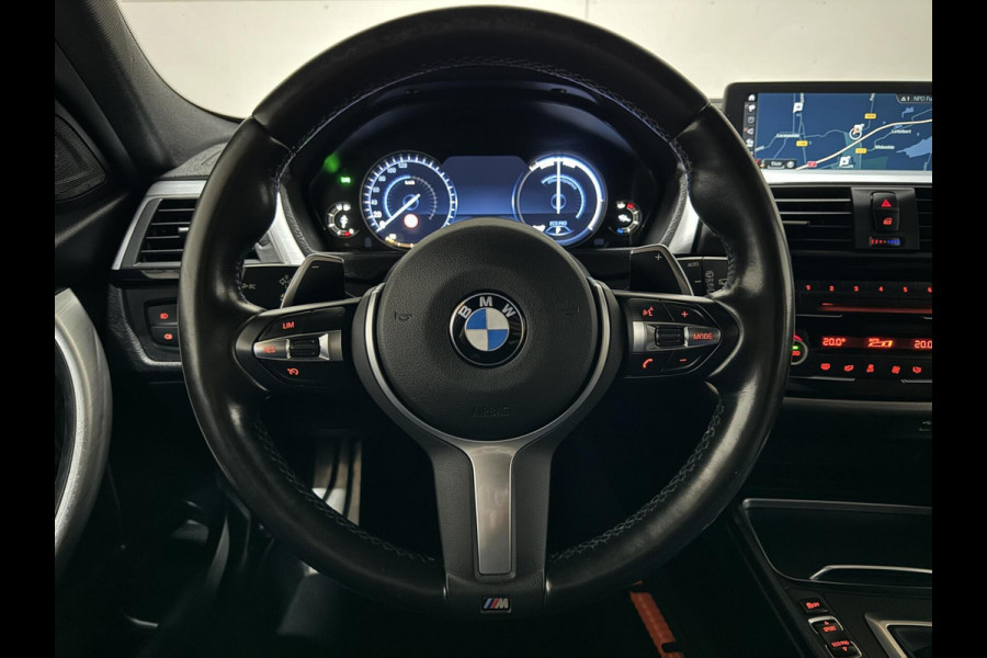 BMW 3 Serie Touring 320i M Sport Pano H/K Leer Camera NAP
