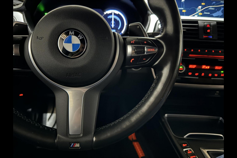 BMW 3 Serie Touring 320i M Sport Pano H/K Leer Camera NAP