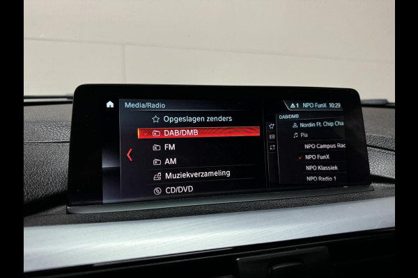 BMW 3 Serie Touring 320i M Sport Pano H/K Leer Camera NAP