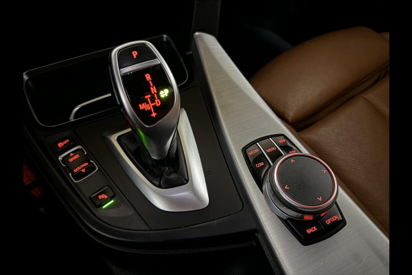 BMW 3 Serie Touring 320i M Sport Pano H/K Leer Camera NAP