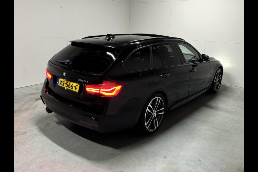 BMW 3 Serie Touring 320i M Sport Pano H/K Leer Camera NAP