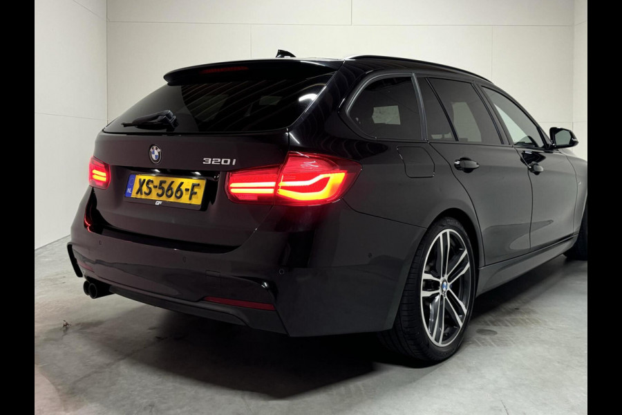 BMW 3 Serie Touring 320i M Sport Pano H/K Leer Camera NAP