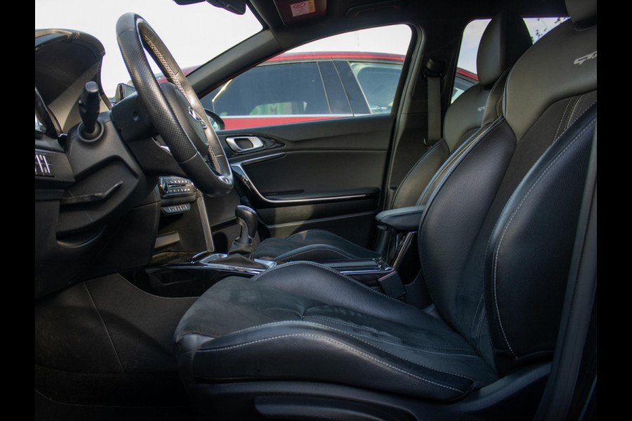 Kia Ceed Sportswagon 1.0 T-GDi GT-Line | Trekhaak | Stoel en stuurverwarming |