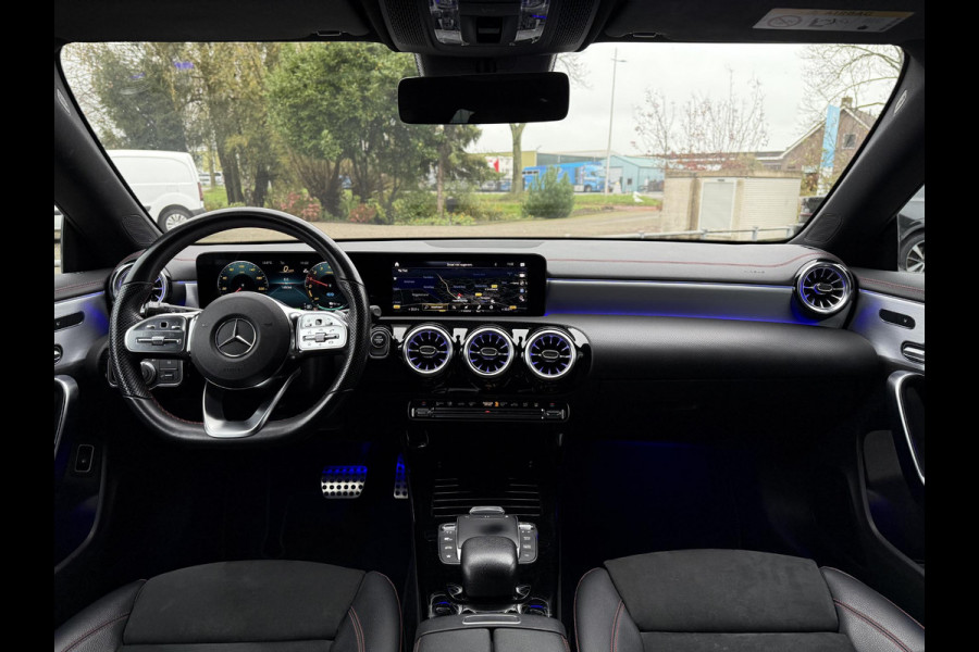Mercedes-Benz CLA-Klasse Shooting Brake 250e Aut. Business Sol. AMG | Panorama | Burmester | Designo Magno | Sfeer Verlichting |