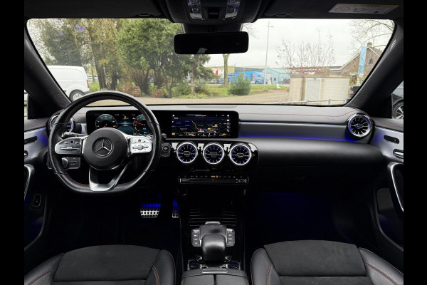 Mercedes-Benz CLA-Klasse Shooting Brake 250e Aut. Business Sol. AMG | Panorama | Burmester | Designo Magno | Sfeer Verlichting |