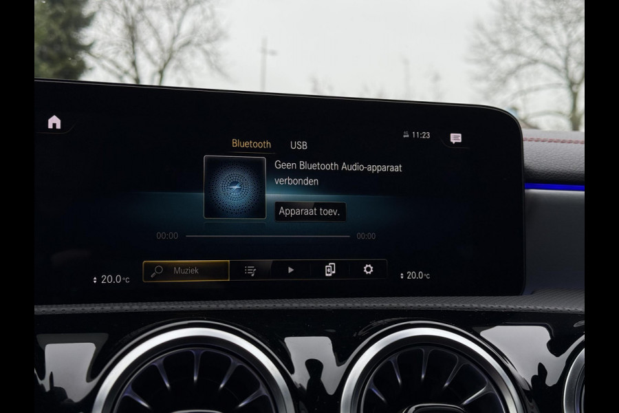 Mercedes-Benz CLA-Klasse Shooting Brake 250e Aut. Business Sol. AMG | Panorama | Burmester | Designo Magno | Sfeer Verlichting |