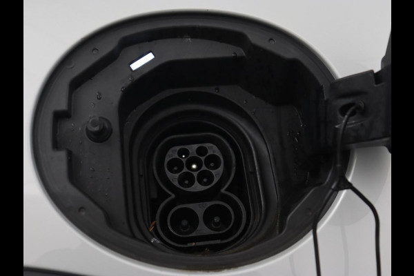 MINI Mini Electric Basic 33 kWh | Origineel NL | Carplay | Full LED | Navigatie | Digital Cockpit | Climate control | Cruise control | Bluetooth