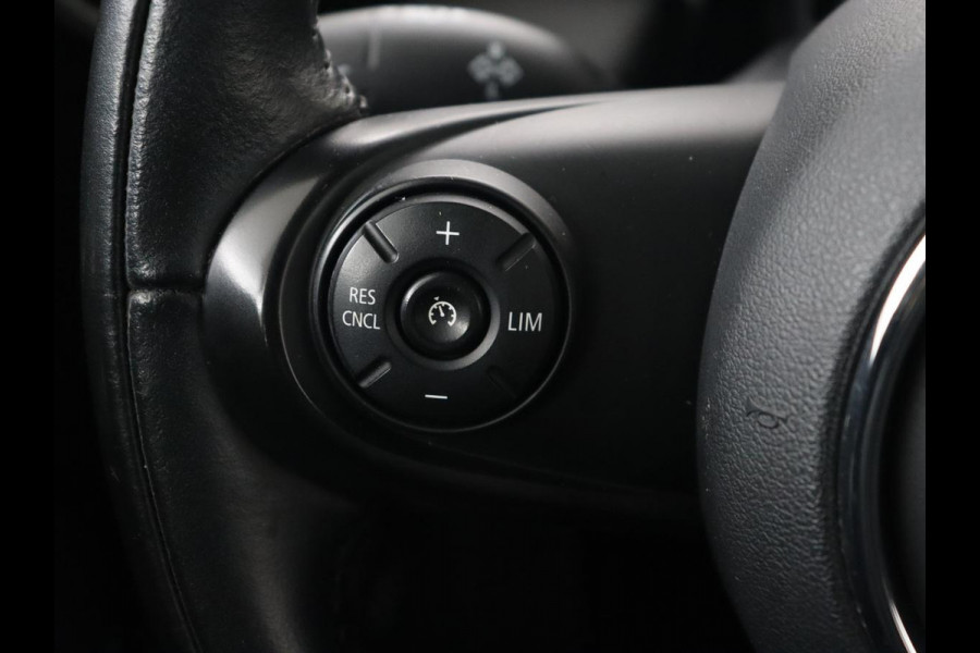 MINI Mini Electric Basic 33 kWh | Origineel NL | Carplay | Full LED | Navigatie | Digital Cockpit | Climate control | Cruise control | Bluetooth