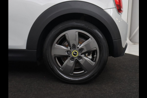 MINI Mini Electric Basic 33 kWh | Origineel NL | Carplay | Full LED | Navigatie | Digital Cockpit | Climate control | Cruise control | Bluetooth