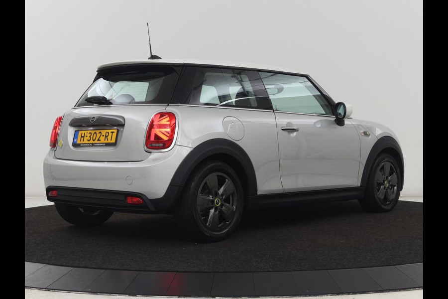 MINI Mini Electric Basic 33 kWh | Origineel NL | Carplay | Full LED | Navigatie | Digital Cockpit | Climate control | Cruise control | Bluetooth
